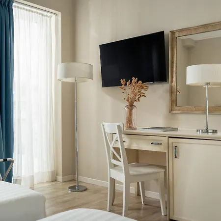 Hotel Beyou Rosa Riccione